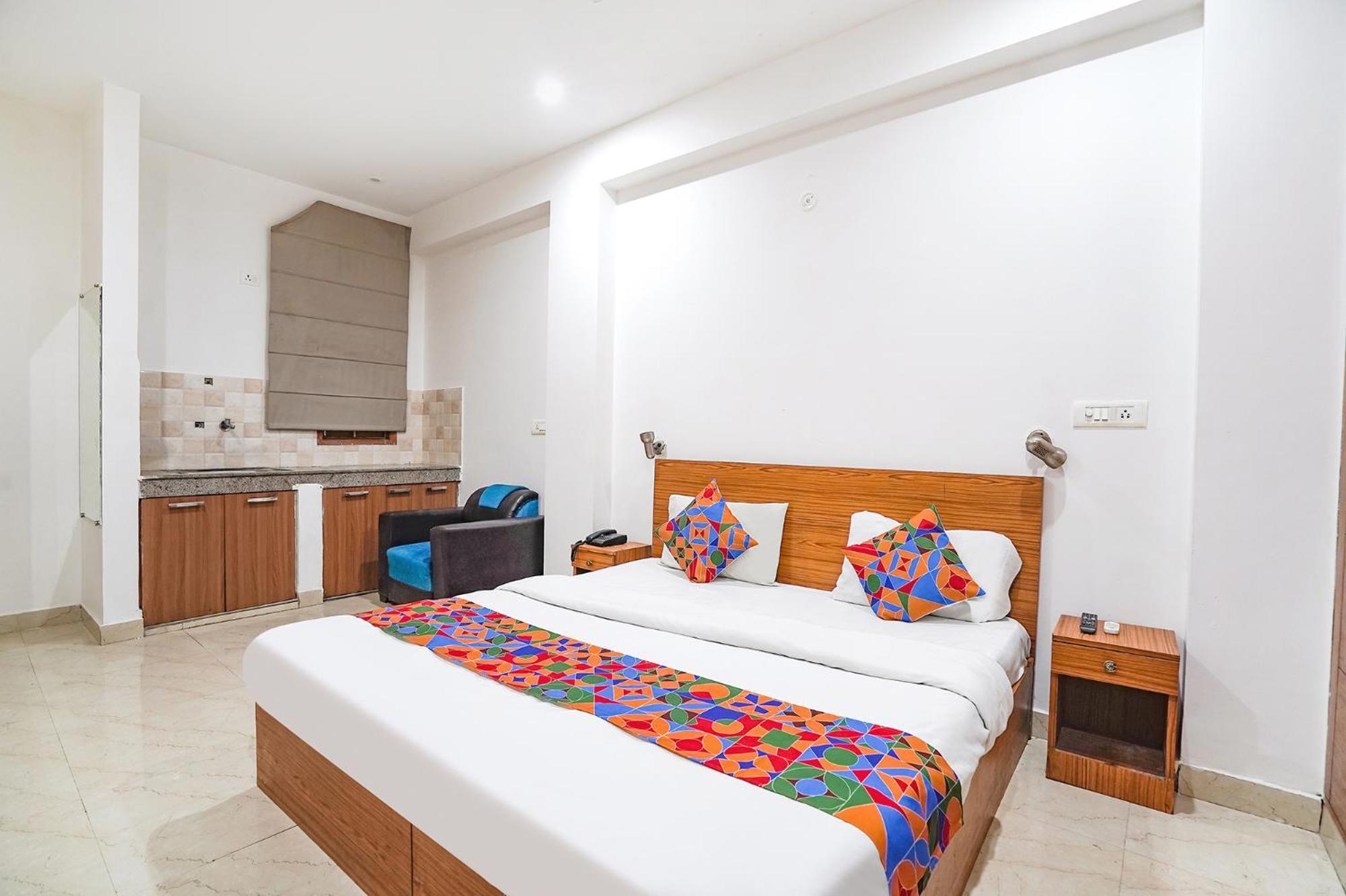 Fabhotel Prime Residency New Delhi Exterior photo